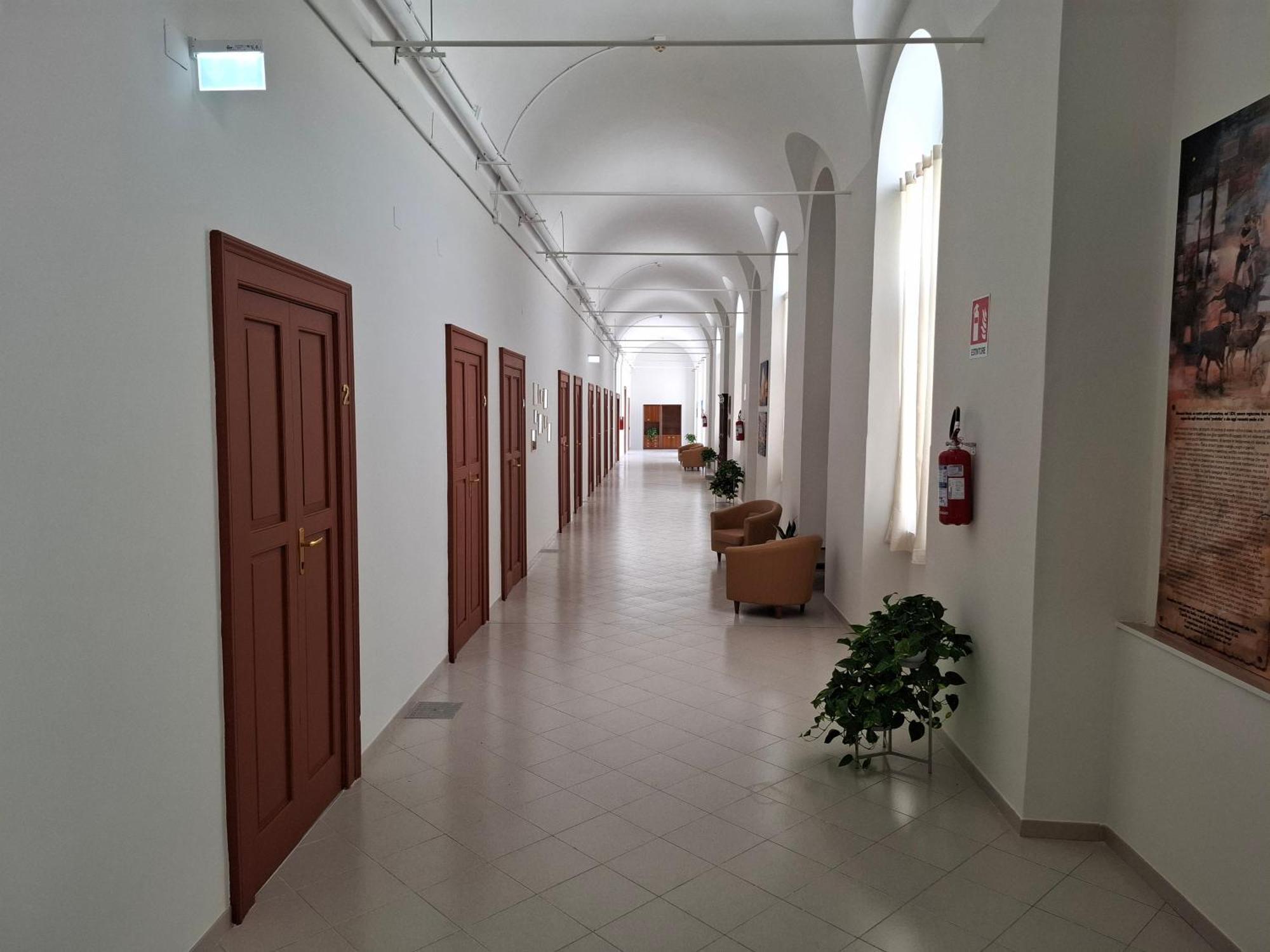 Lupi E Agnelli Bed & Breakfast Bari Ngoại thất bức ảnh